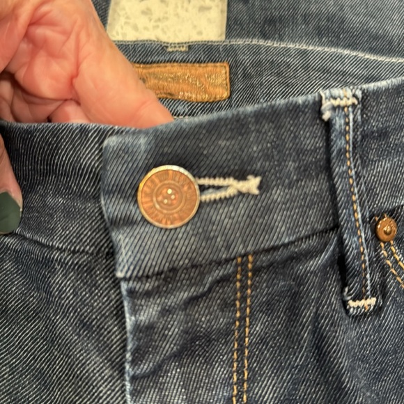 MOTHER The Looker Jeans - Picture 11 of 13